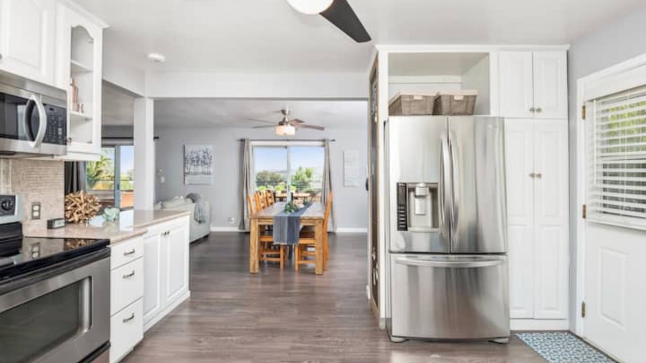 Photo of Kitchen in Central Escondido