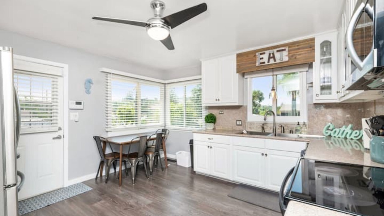 Photo of Kitchen in Central Escondido