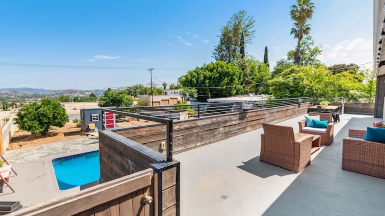 Photo of Outdoor in Central Escondido