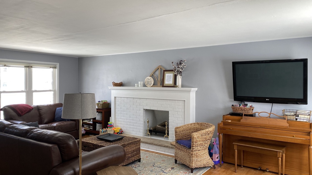 Photo of Livingroom in Neenah