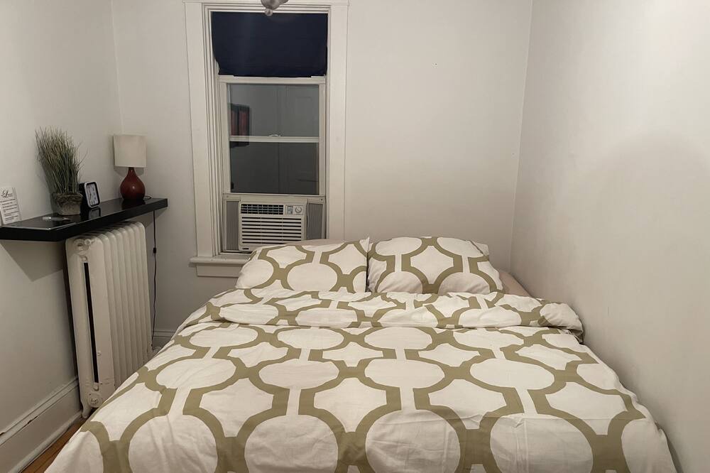 Photo of Bedroom in Calabogie