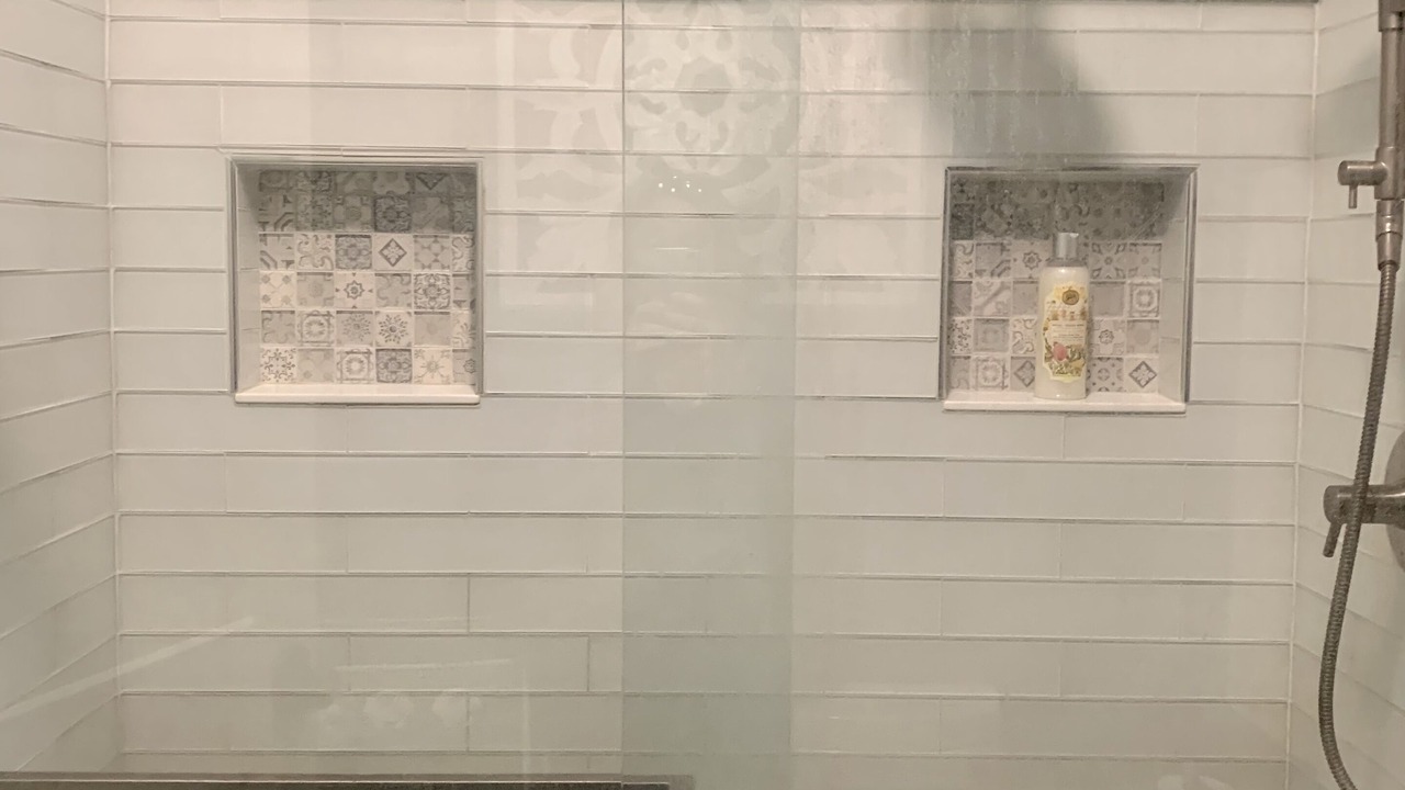 Photo of Bathroom in Huletts Landing