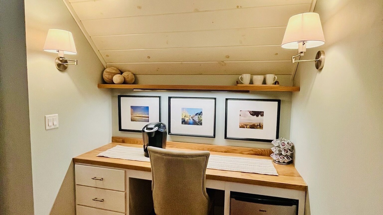 Photo of Others in Huletts Landing