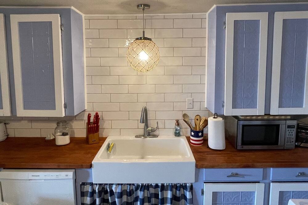 Photo of Kitchen in Long Branch