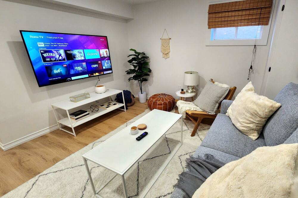 Photo of Livingroom in Hamilton
