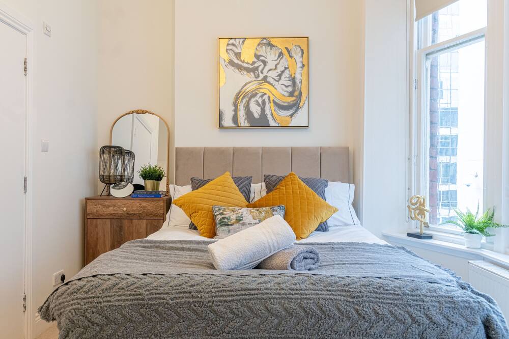 Photo of Others in City Centre Glasgow