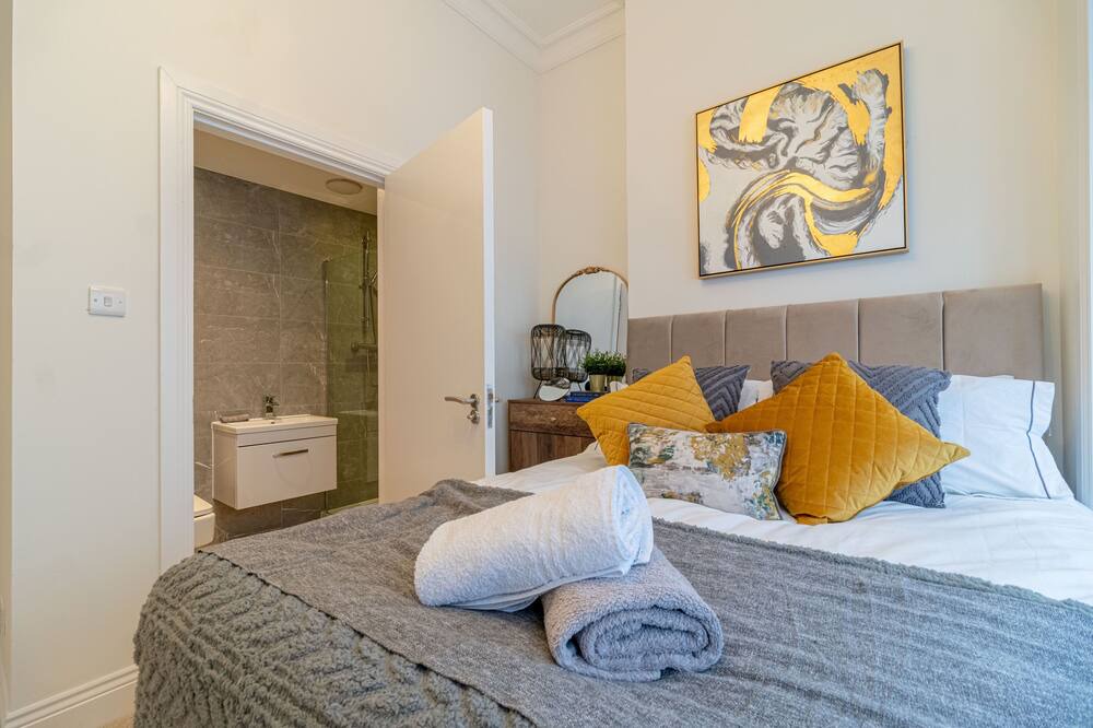 Photo of Others in City Centre Glasgow