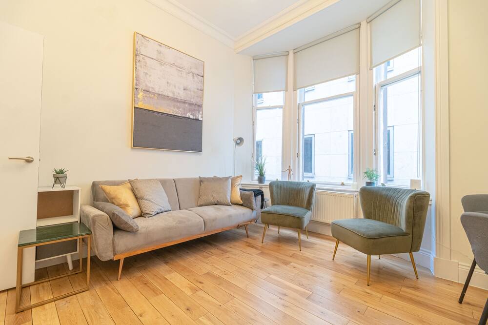 Photo of Livingroom in City Centre Glasgow