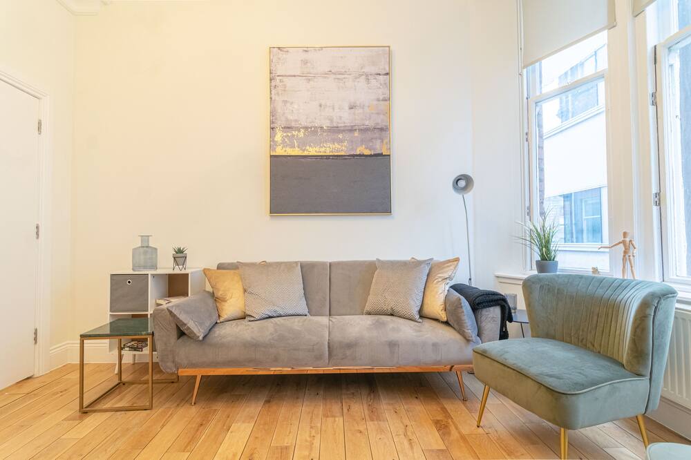 Photo of Bedroom in City Centre Glasgow