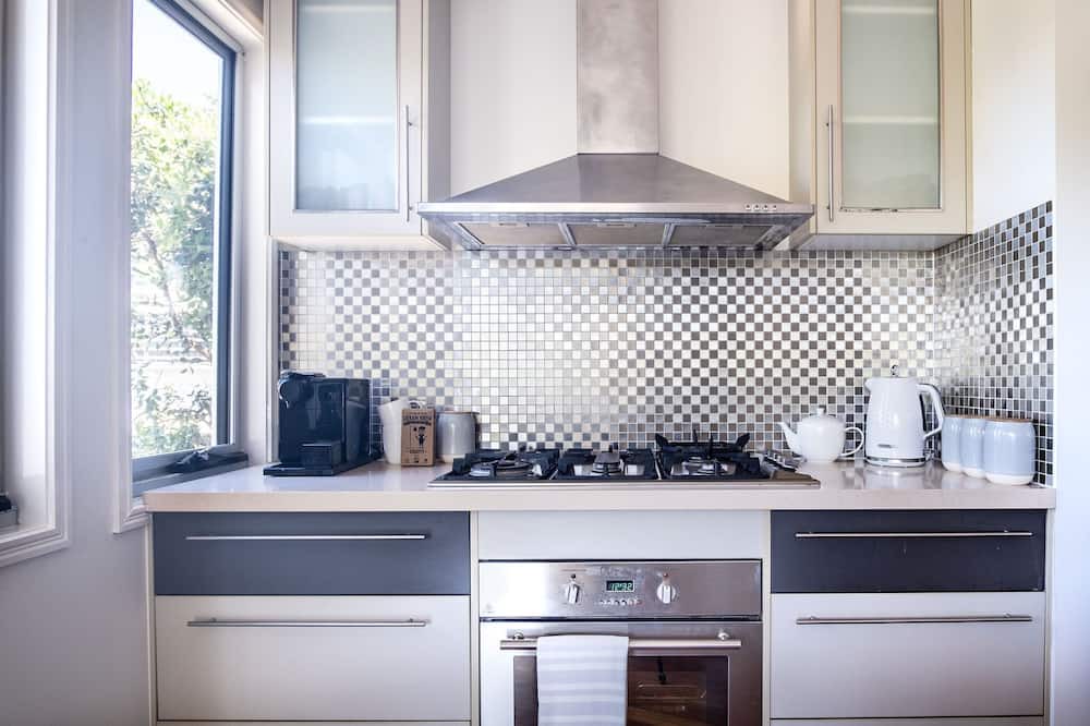 Photo of Others in Twin Waters