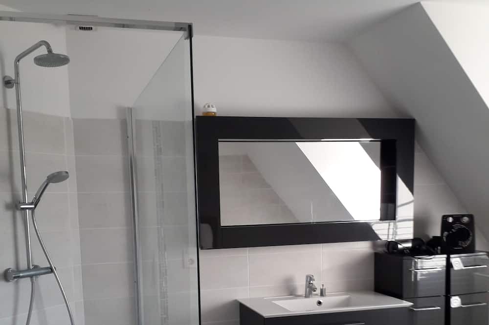 Photo of Others in Cassel