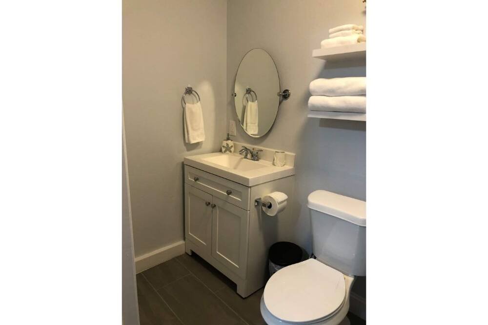 Photo of Bathroom in Oldsmar