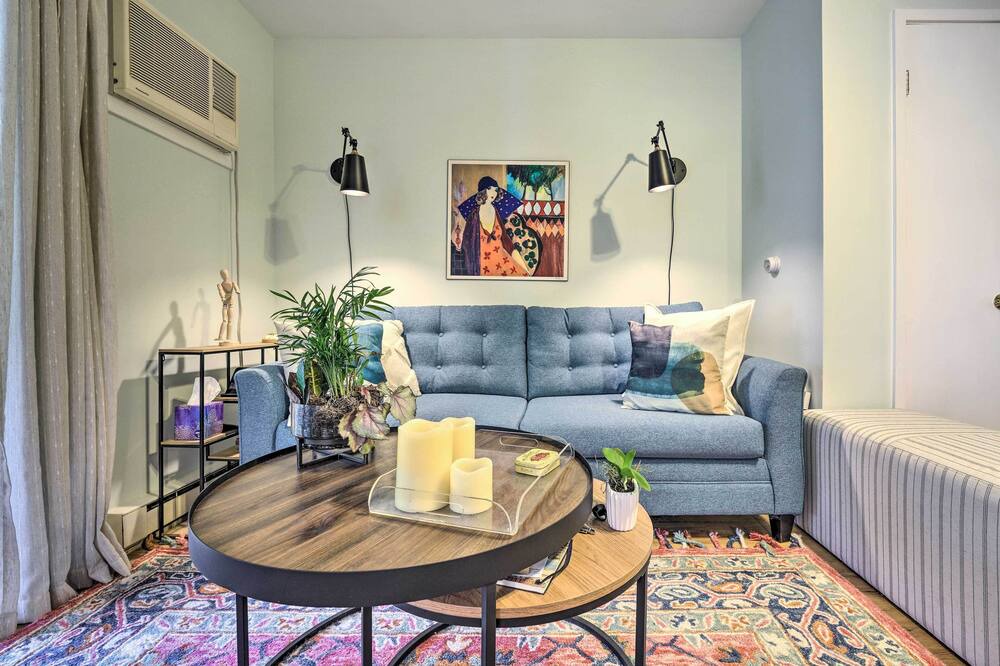 Photo of Livingroom in Chautauqua