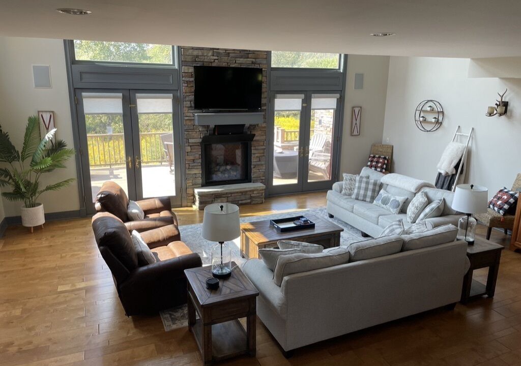 Photo of Livingroom in Ellicottville