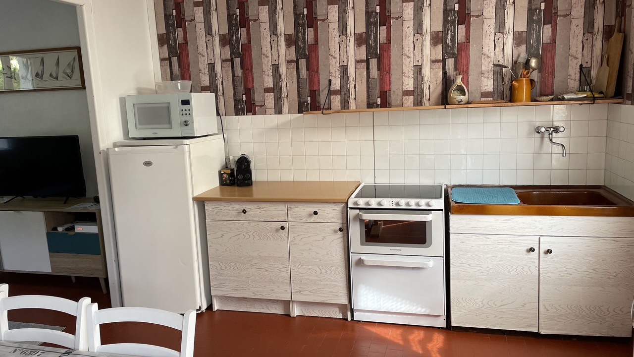 Photo of Kitchen in Becleguer