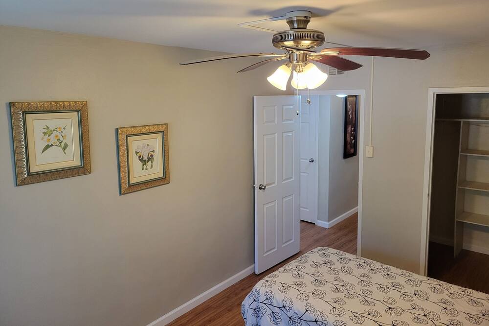 Photo of Bedroom in St. Louis