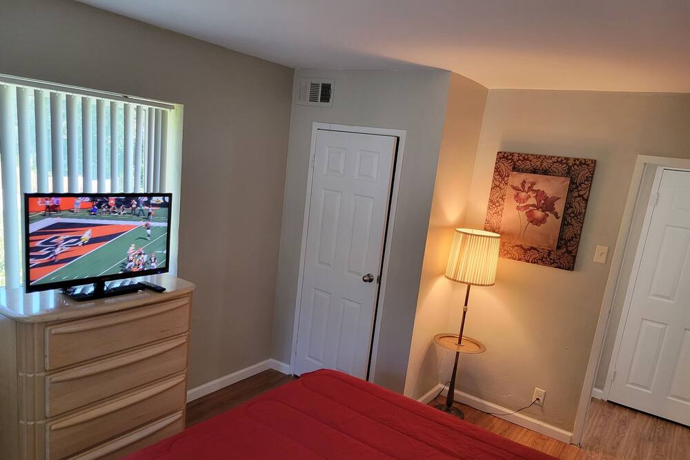 Photo of Bedroom in St. Louis