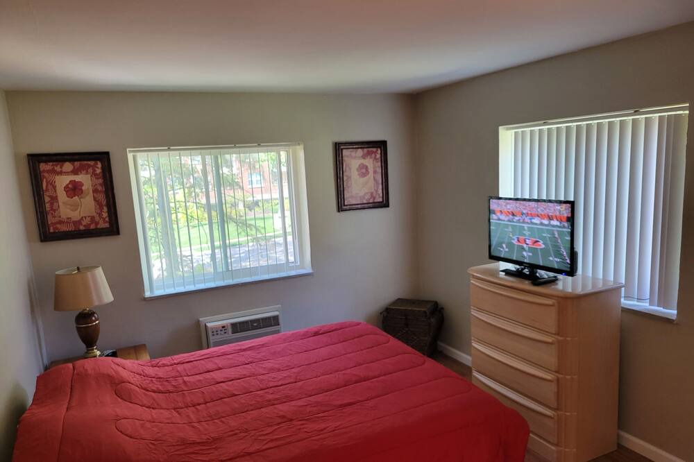 Photo of Bedroom in St. Louis