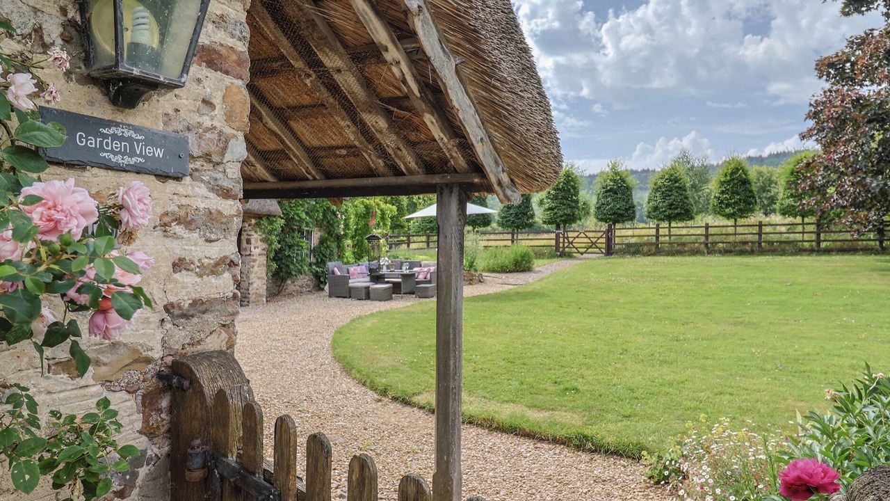 Photo of Others in West Buckland