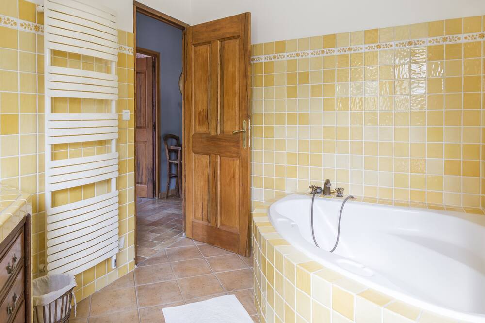 Photo of Bathroom in Viviers