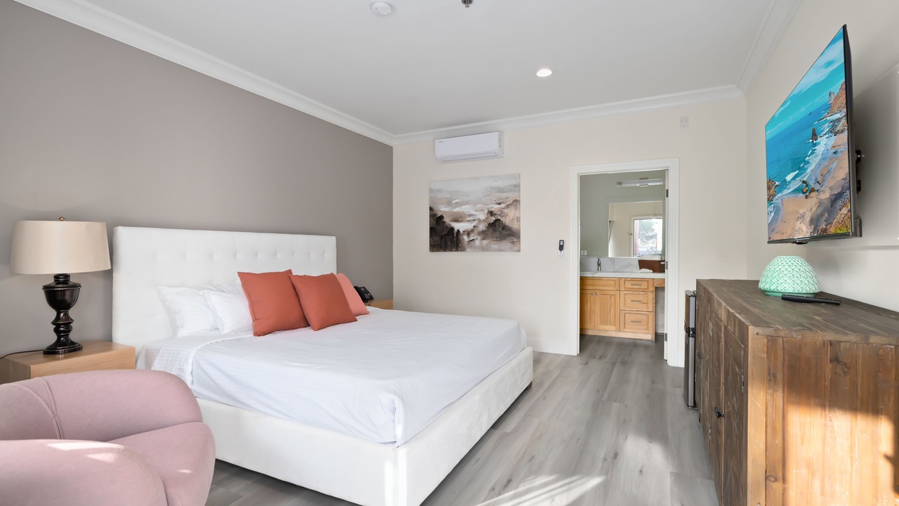 Photo of Bedroom in Duarte