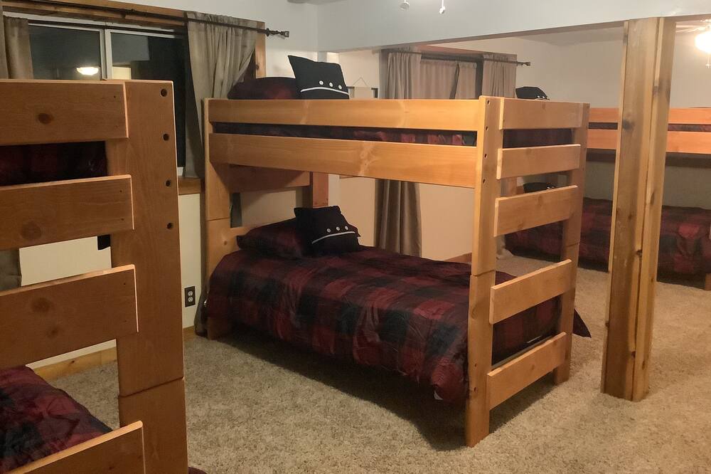 Photo of Bedroom in Eden