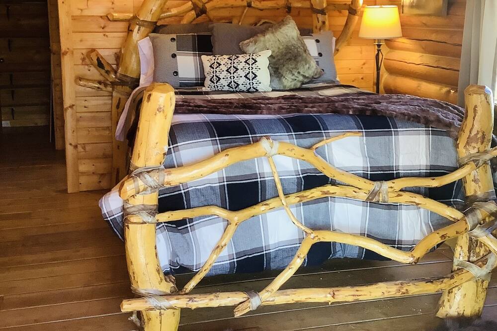 Photo of Bedroom in Eden