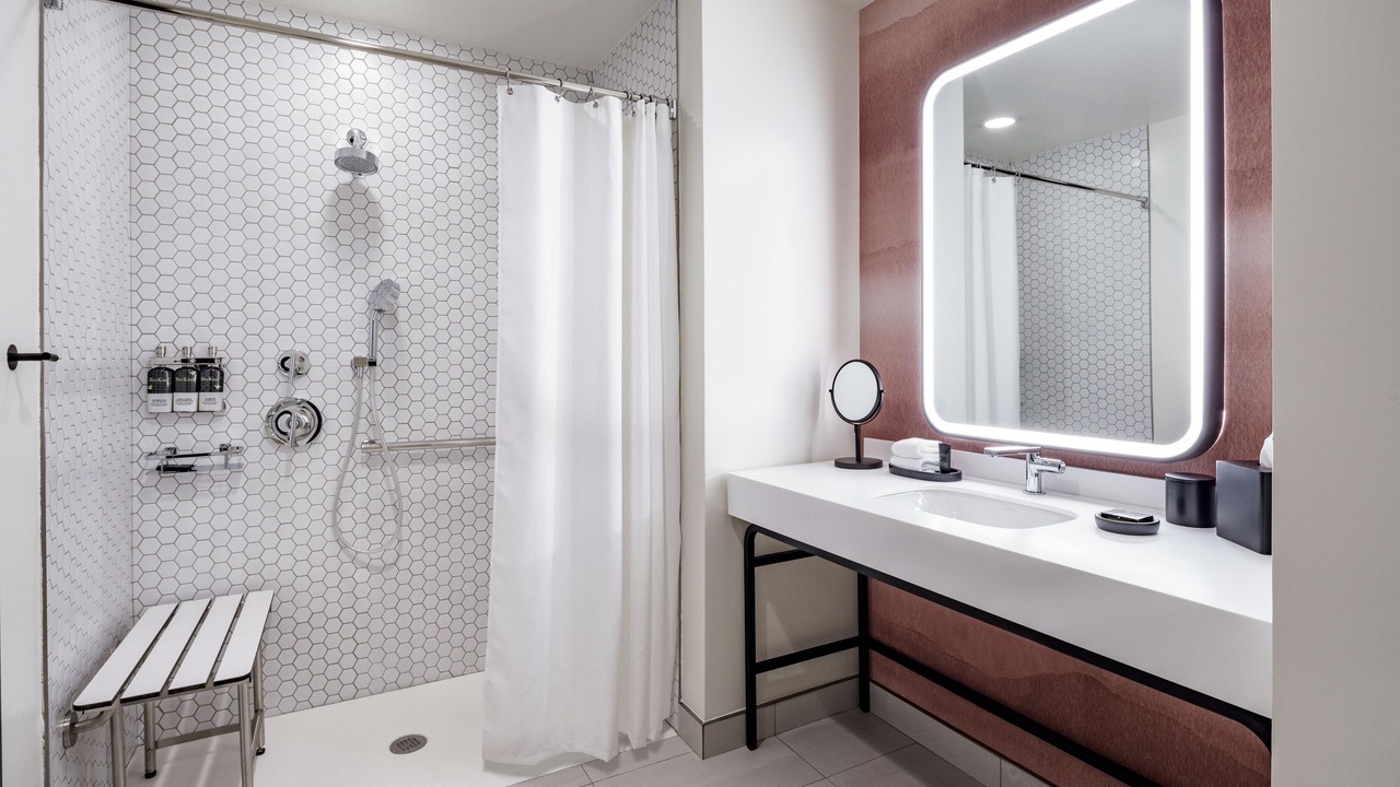Photo of Bedroom in Lenox