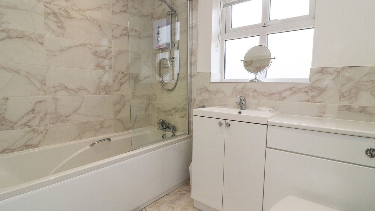 Photo of Bathroom in Buckton