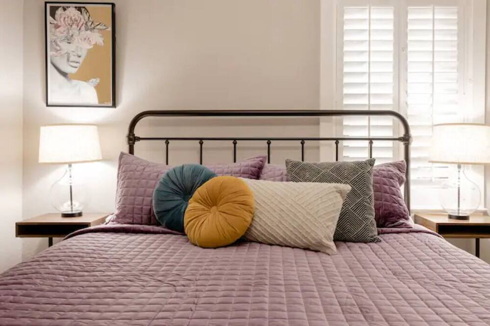 Photo of Bedroom in Hanover Place