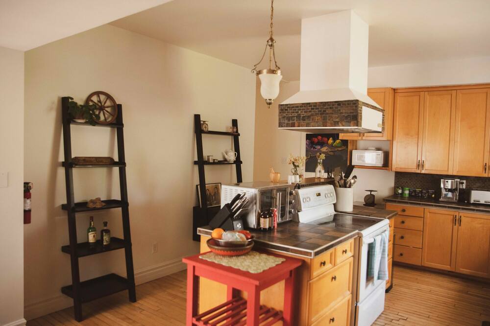 Photo of Kitchen in Saint-Adrien