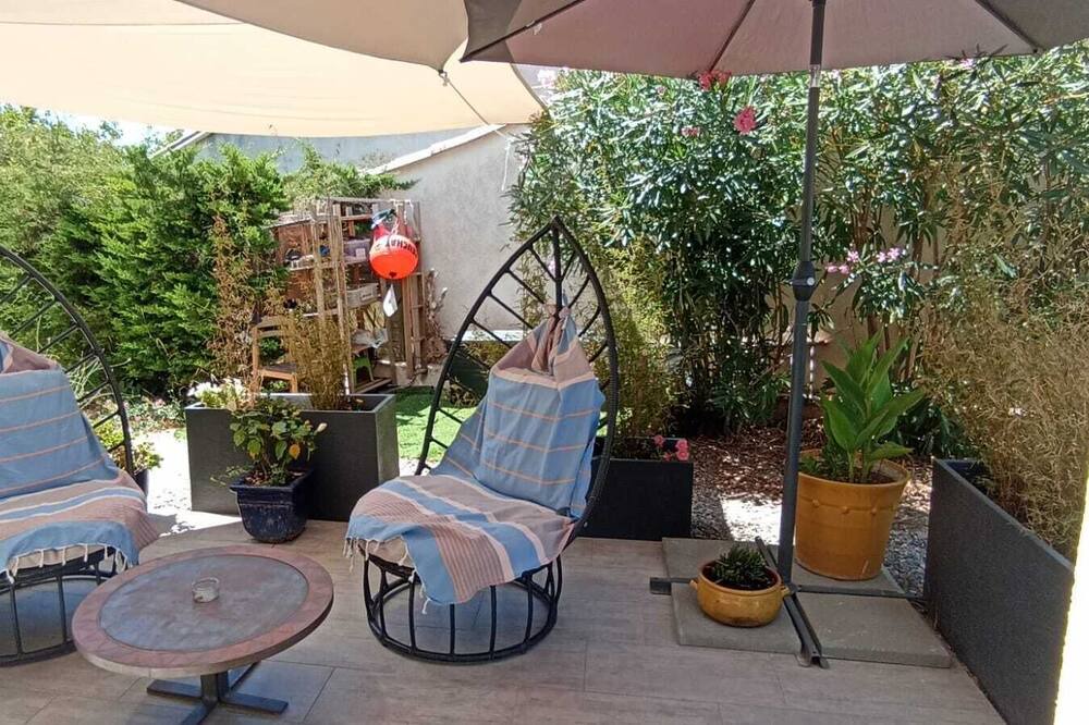 Photo of Patio Balcony in Bouzigues