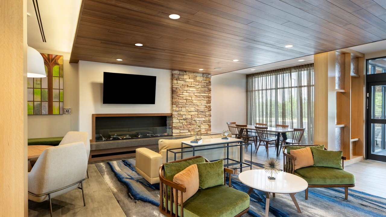 Photo of Others in Mount Berry