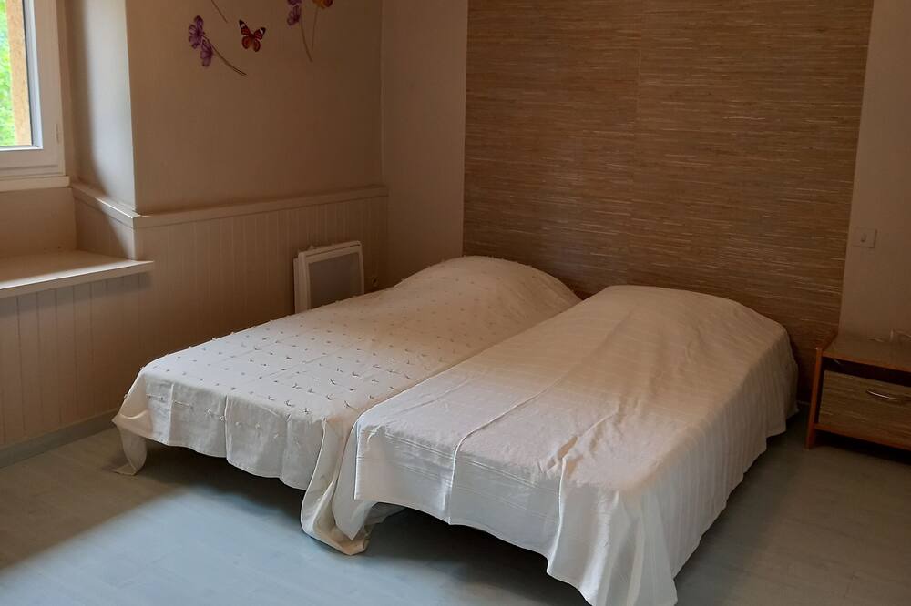 Photo of Bedroom in Ville-sous-Anjou