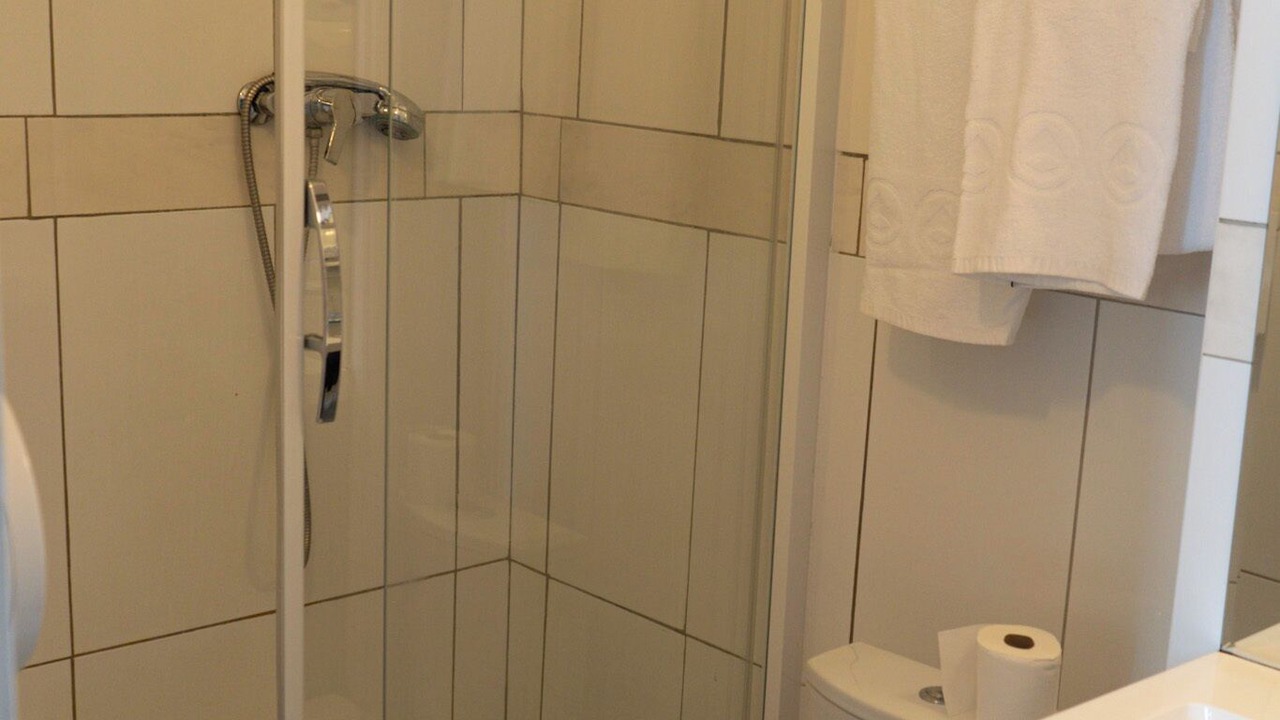 Photo of Bathroom in Centre Ville