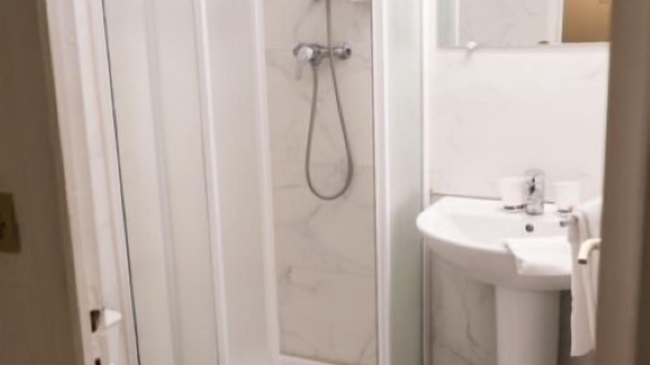 Photo of Bathroom in Centre Ville
