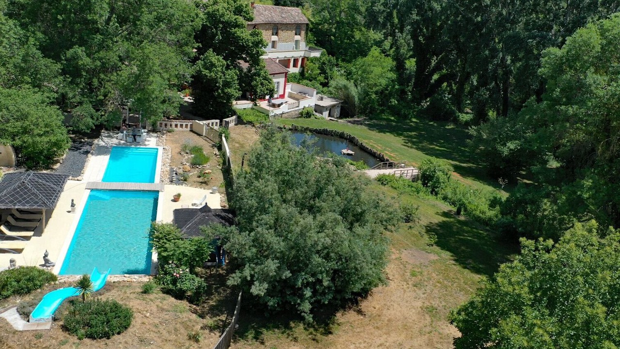 Photo of Outdoor in Les Mages
