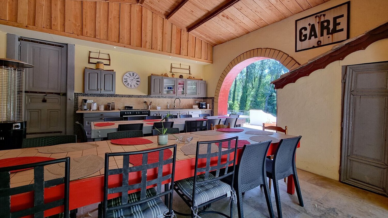 Photo of Kitchen in Les Mages
