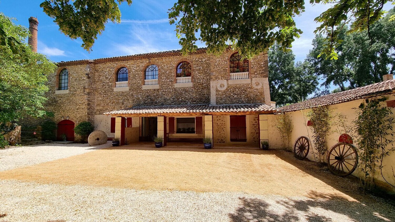 Photo of Outdoor in Les Mages