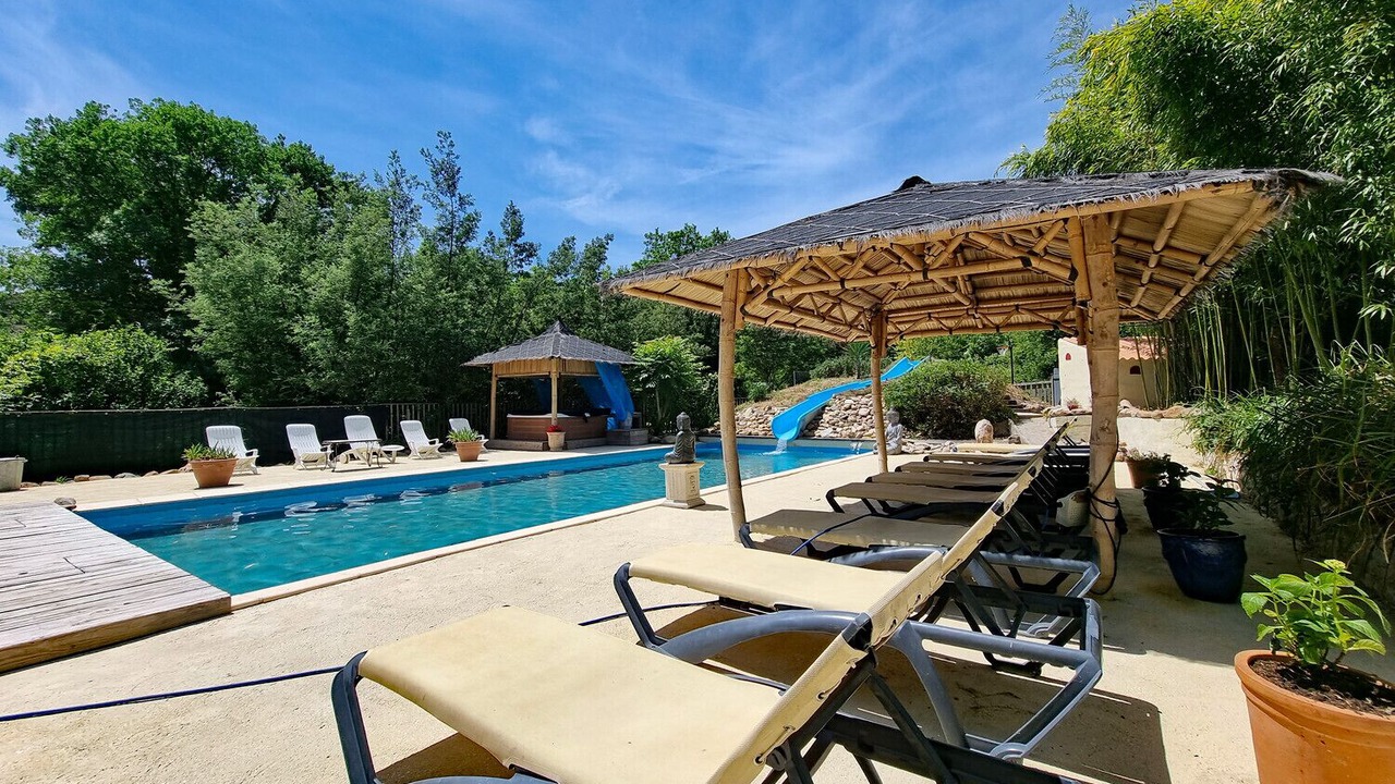 Photo of Outdoor in Les Mages