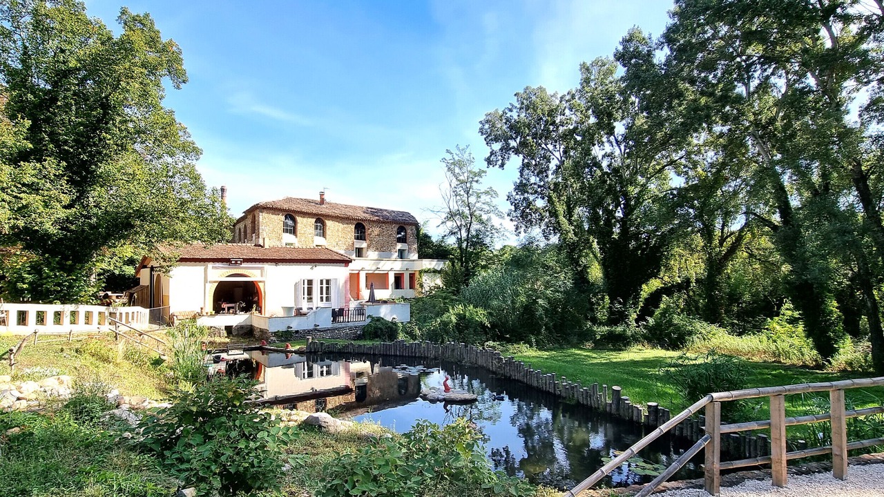 Photo of Outdoor in Les Mages