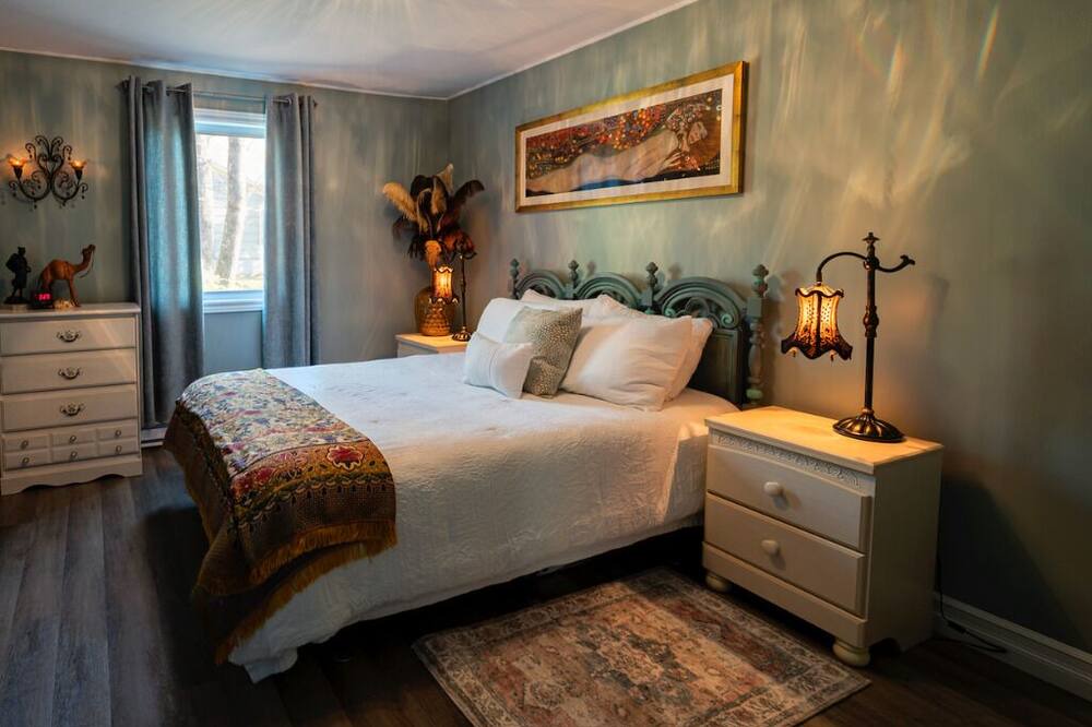 Photo of Bedroom in Milton