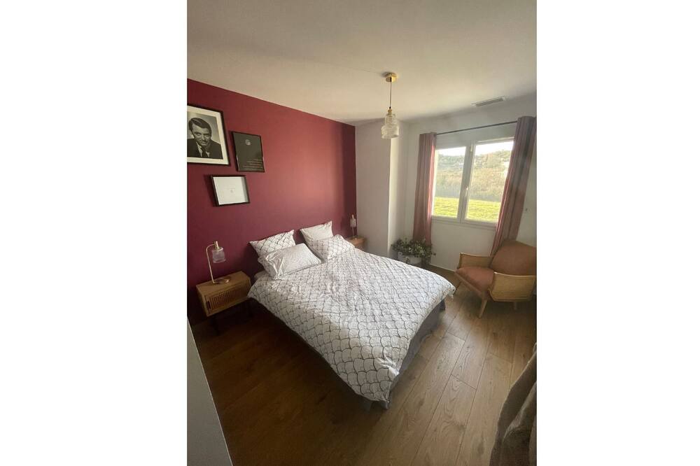 Photo of Bedroom in Banne