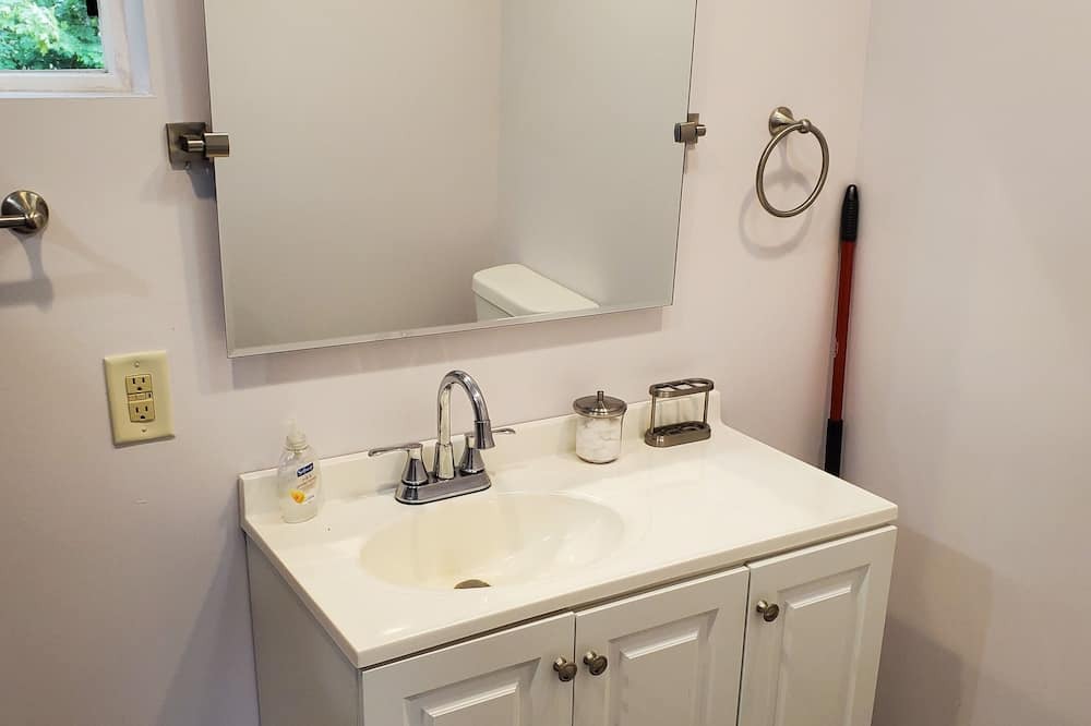 Photo of Bathroom in Fontanet