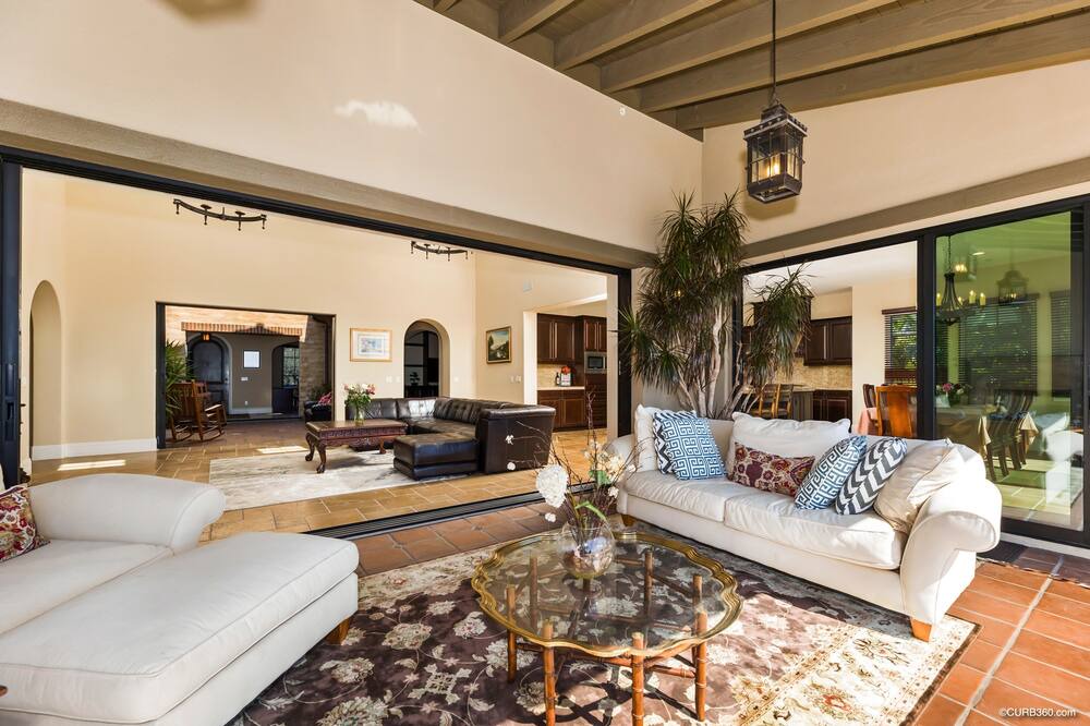 Photo of Livingroom in Escondido