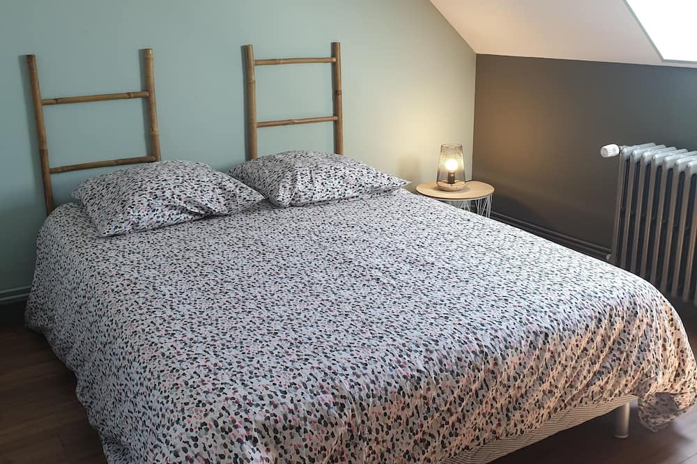 Photo of Bedroom in Germagny