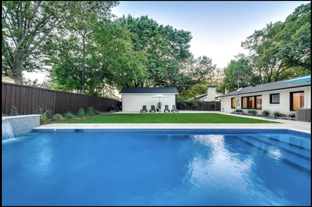 Photo of Outdoor in Preston Hollow
