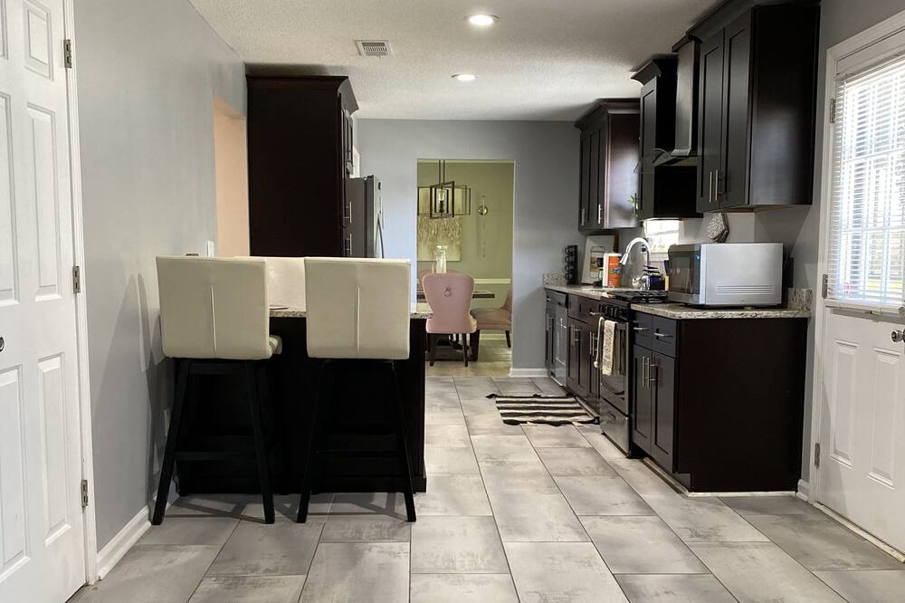 Photo of Bedroom in Ellenwood