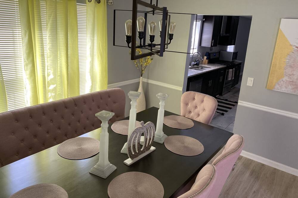 Photo of Others in Ellenwood