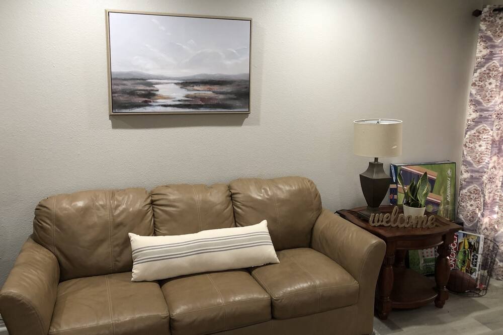 Photo of Livingroom in Kilgore